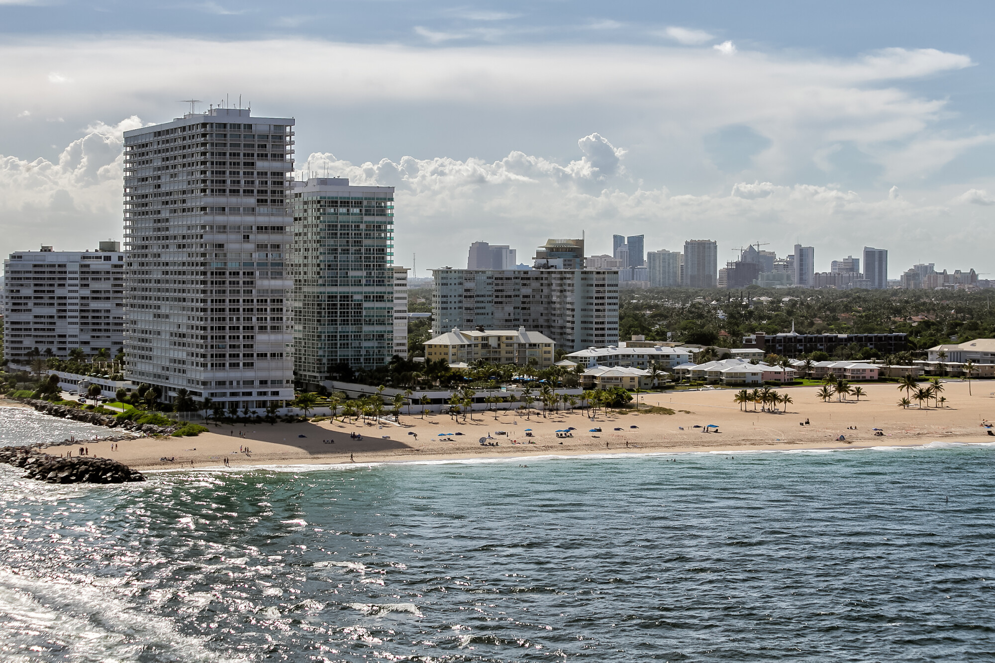 Understanding the Legal Landscape of HOA Fees in Fort Lauderdale, FL
